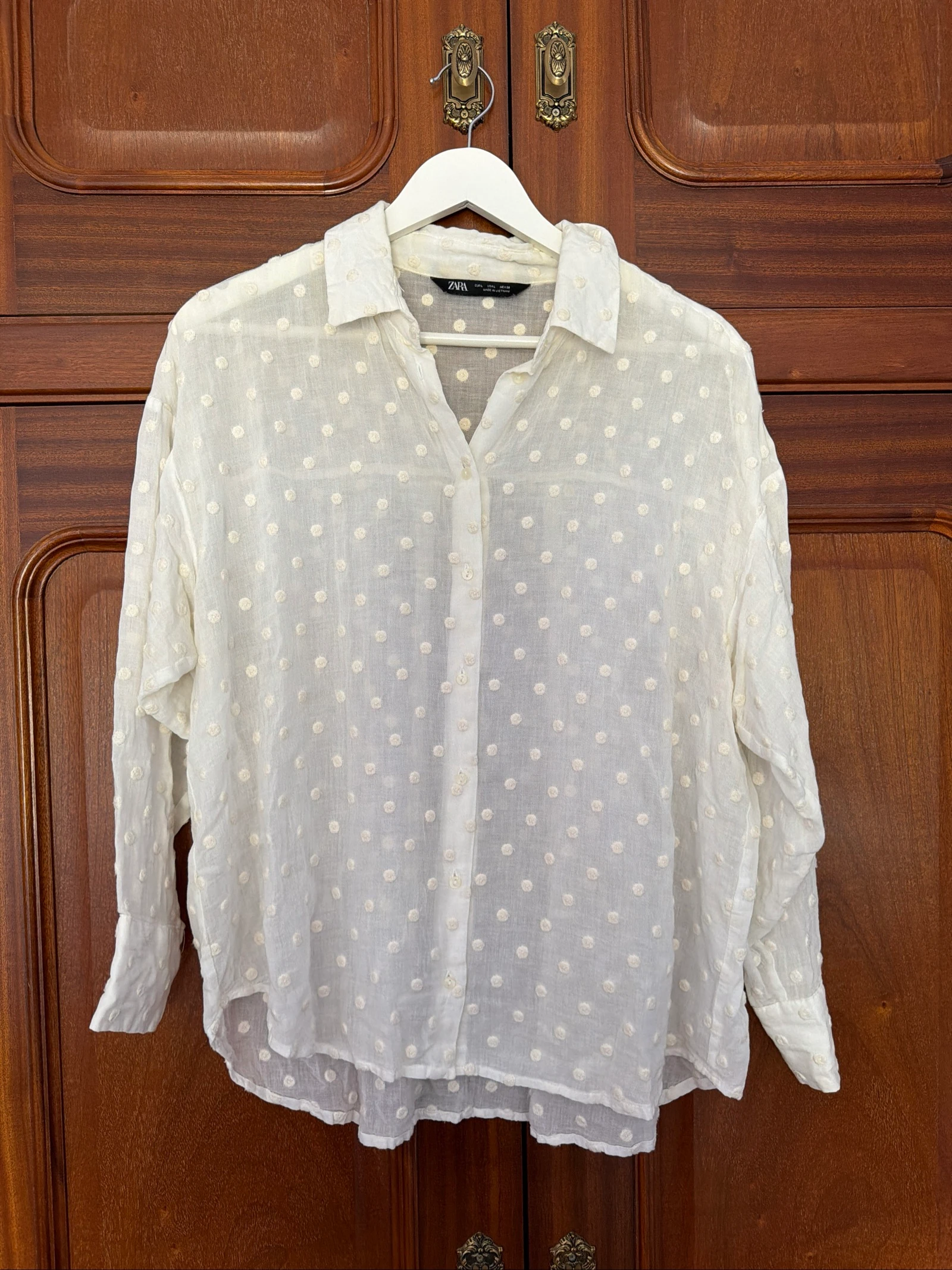 Camisa topos Zara